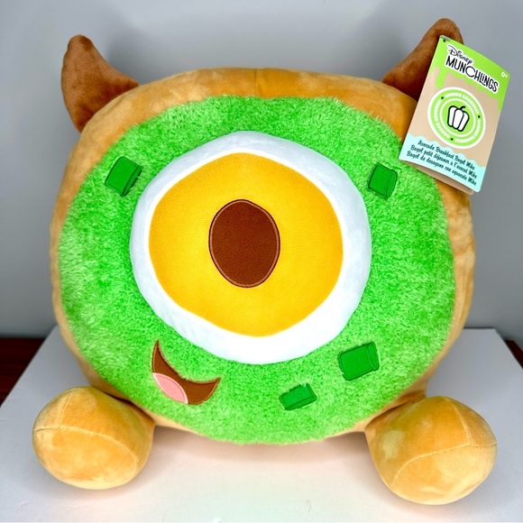 Disney Munchlings Monsters Inc Mike Wazowski Avocado Breakfast Bagel Plush - Picture 2 of 4